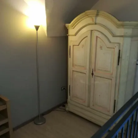 Station House Daniele Apartment