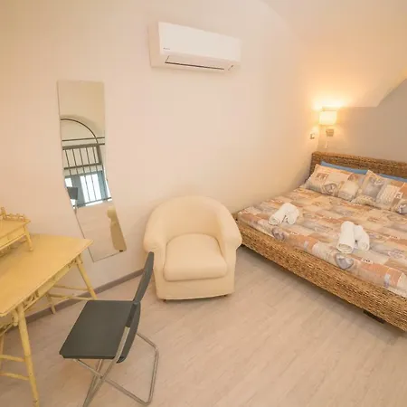 Apartment Station House Daniele *