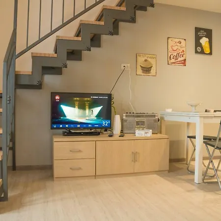 Apartment Station House Daniele *