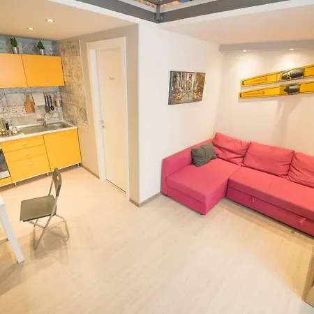Station House Daniele Apartment *