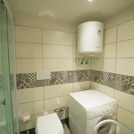 Apartment Station House Daniele
